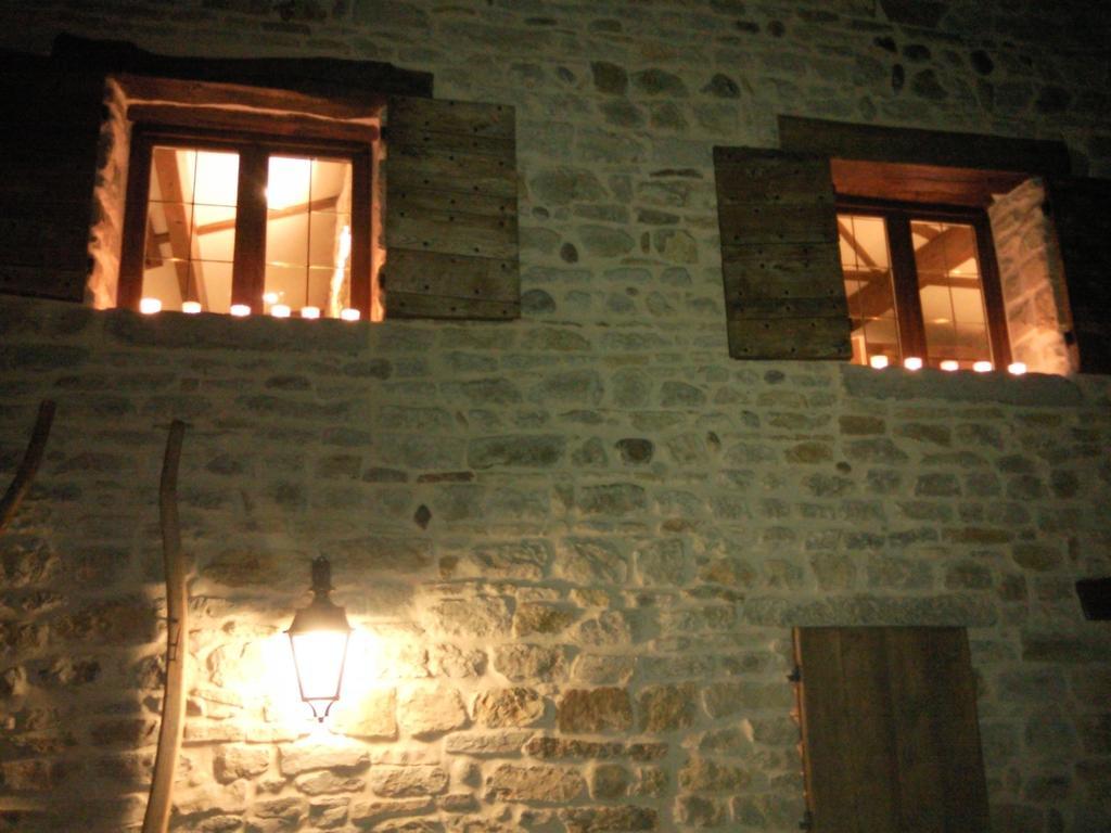 Le Grangeon 01 Βίλα Ambérieu-en-Bugey Δωμάτιο φωτογραφία